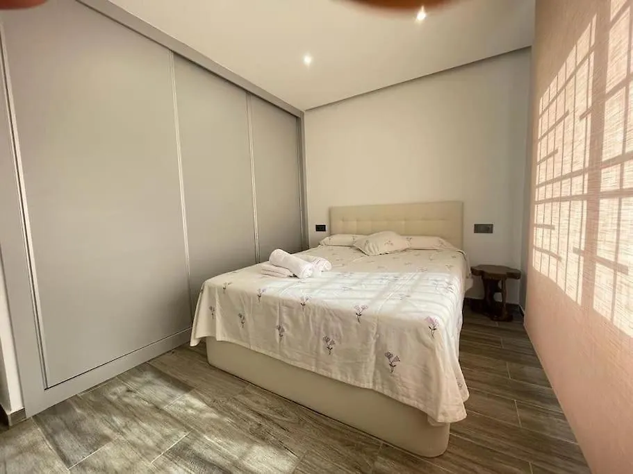 아파트 Centrico Apartmento 플라티야 다로